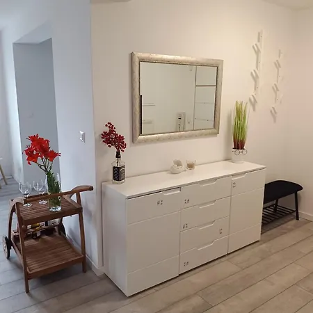 Apartment Perleta Luxury Sea View With Jacuzzi