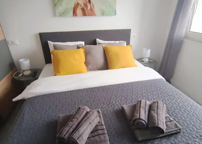 Apartament Perleta Luxury Sea View With Jacuzzi *