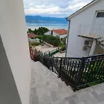 아파트 Perleta Luxury Sea View With Jacuzzi *