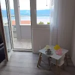 Perleta Luxury Sea View With Jacuzzi * 트로기르