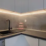 Perleta Luxury Sea View With Jacuzzi 트로기르